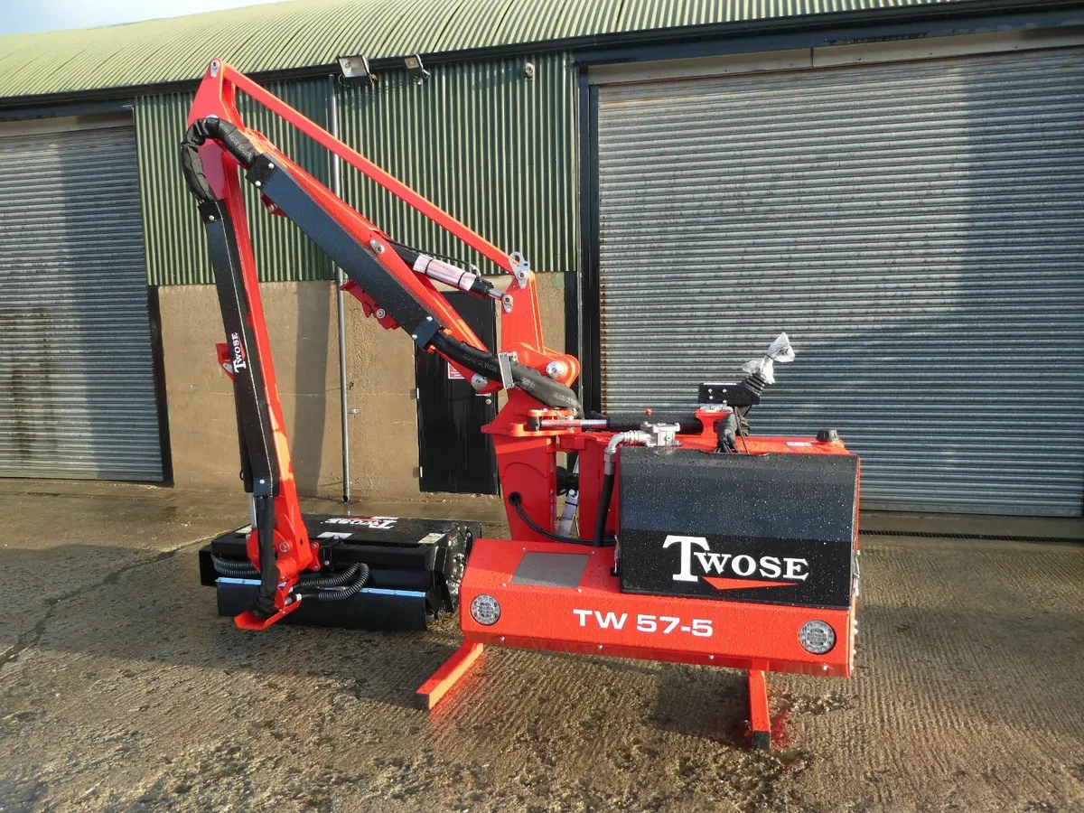 New Model Twose 57-5 Hedgecutters - Image 4