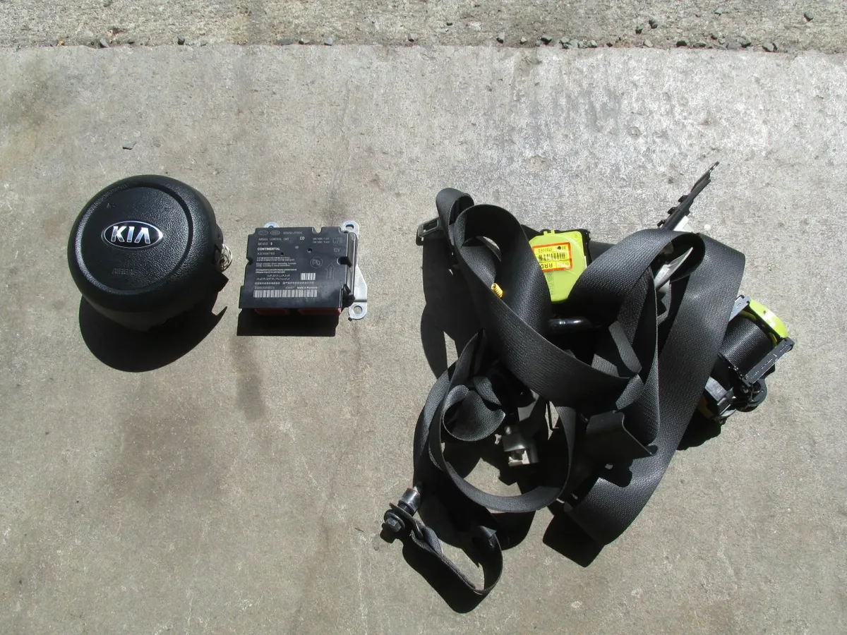 kia ceed airbag kit 2019-24 model BARGAIN - Image 2