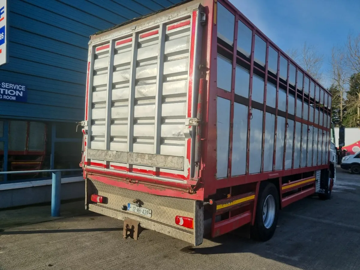 2012 DAF CF 65-250 CATTLE TRUCK - Image 4