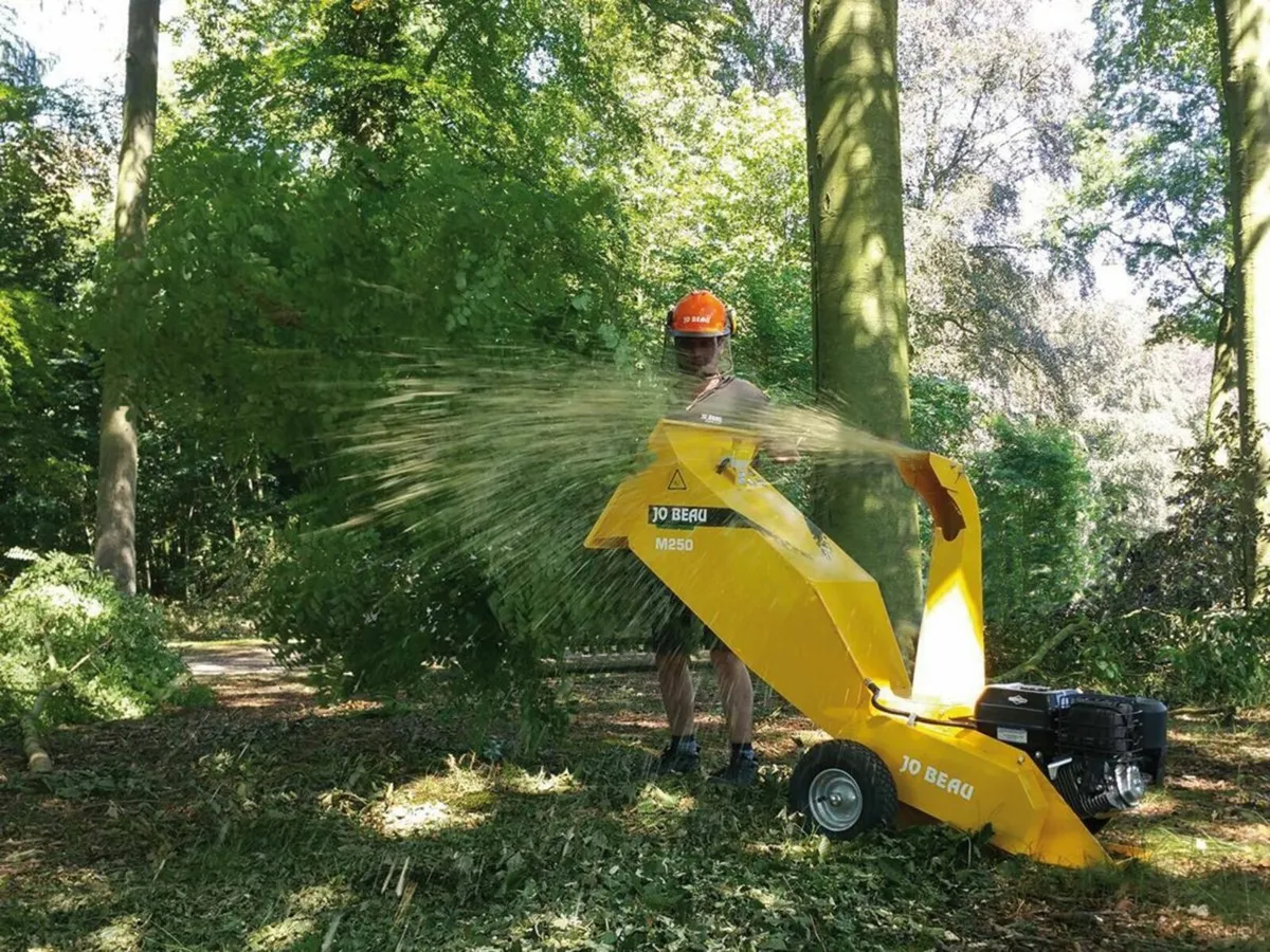 Jo Beau M250 WoodChipper OLD STOCK SALE - Image 3