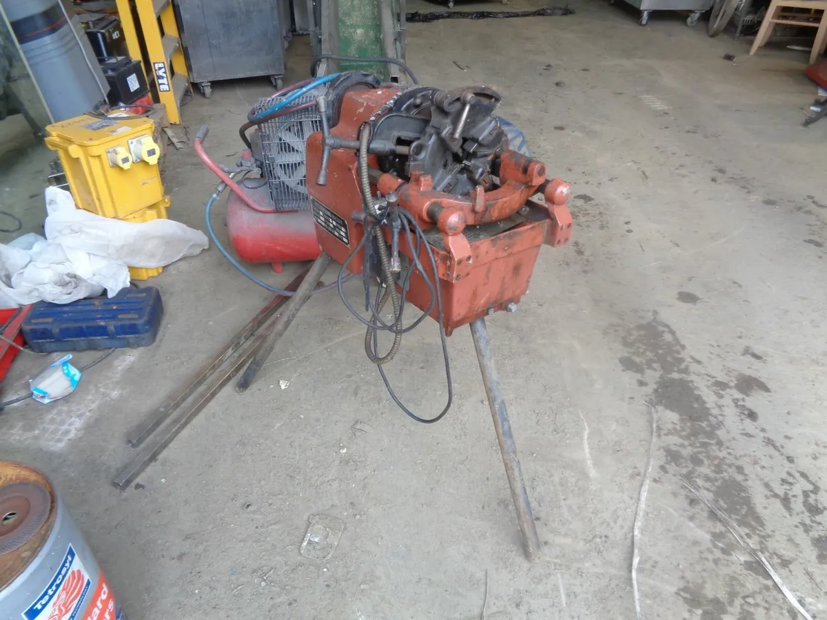 pipe threader  machine - Image 1
