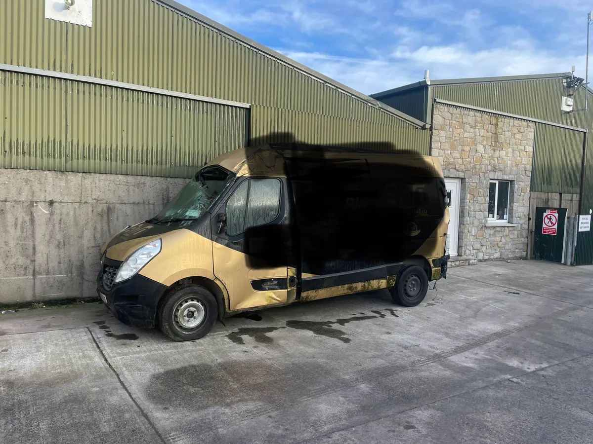 191 Renault master 2.3 dci for dismantling