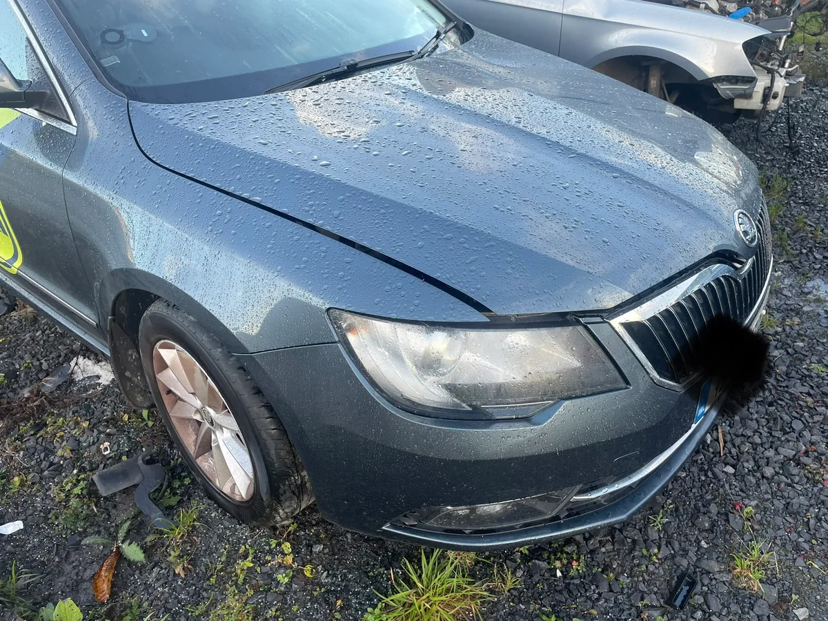 151 skoda superb 2.0 tdi full front for sale €1500