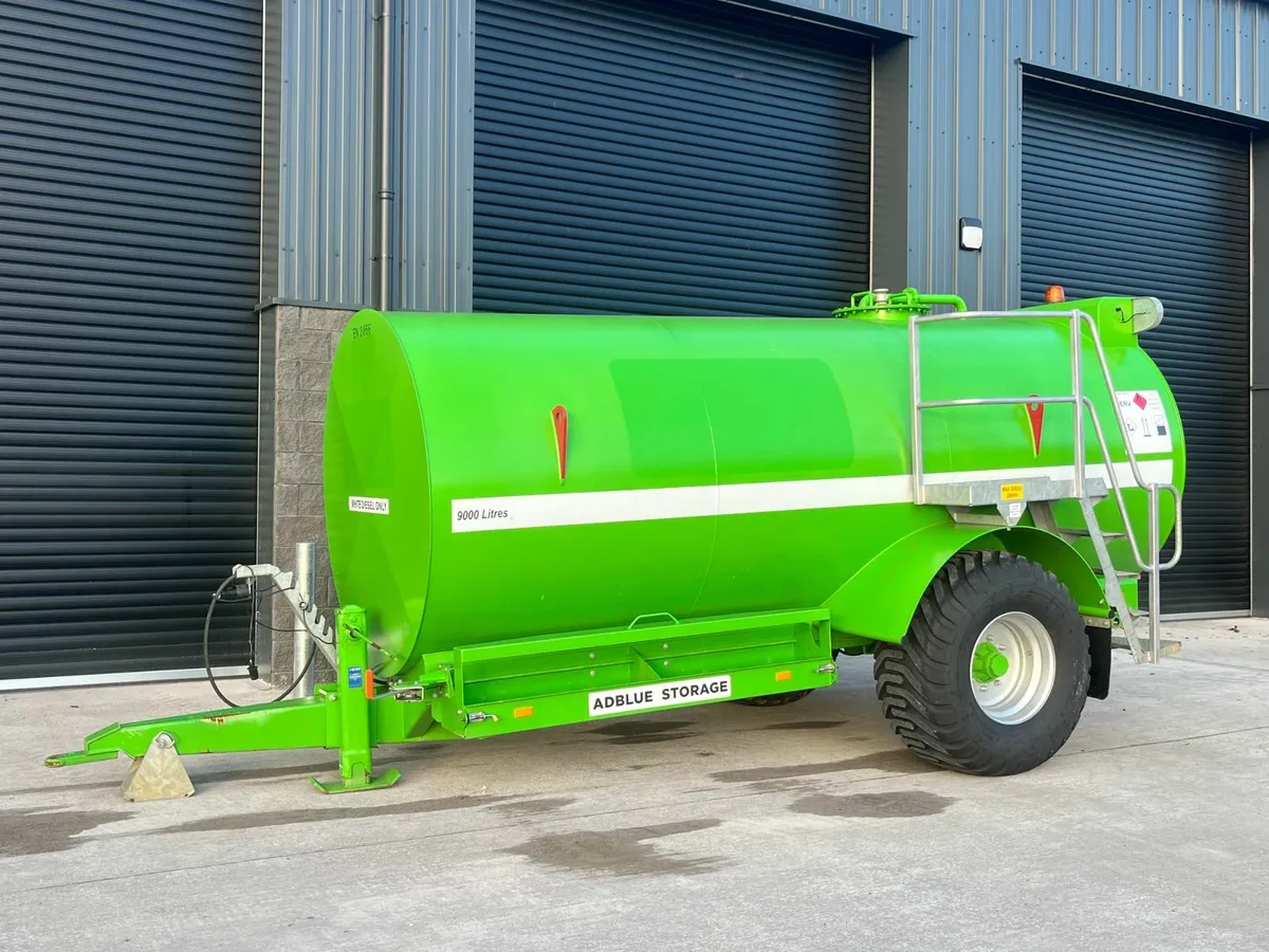 Cross Plant 9000L Fuel Bowser - Image 3