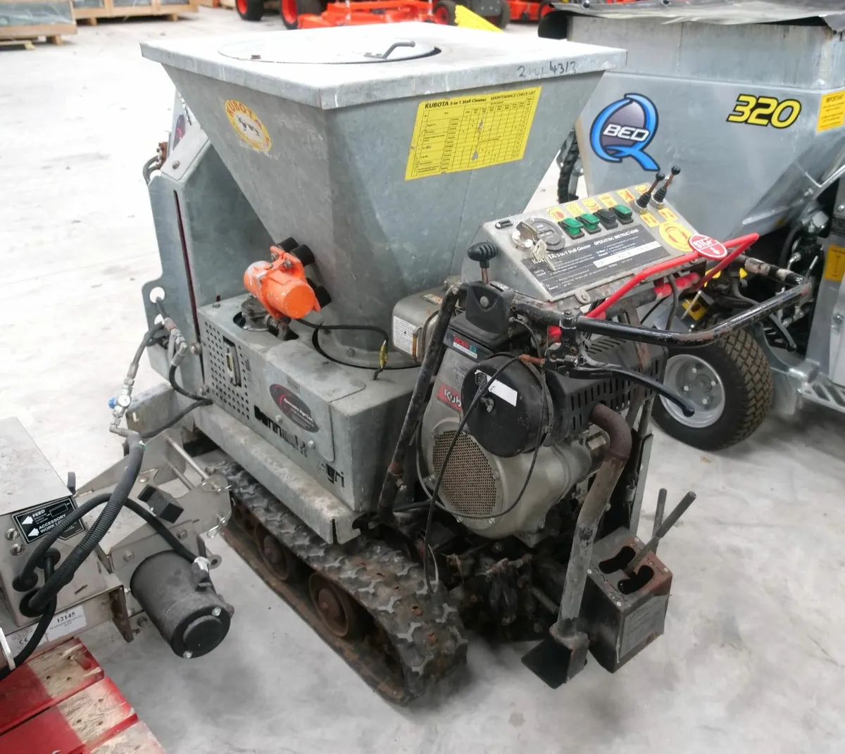 KUBOTA CUBI TRAX - Image 4