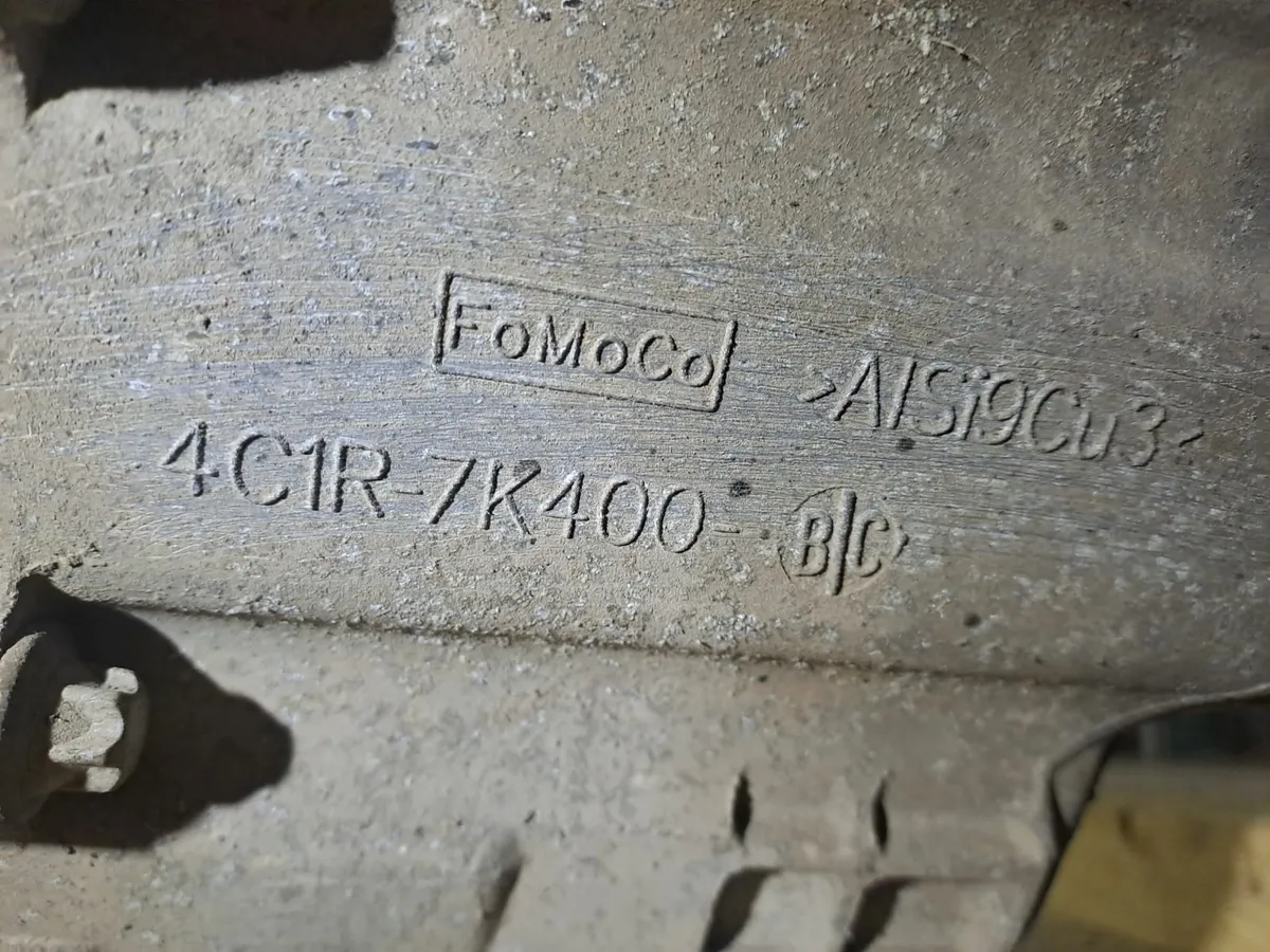 142 Ford transit 350 6 speed gearbox - Image 2