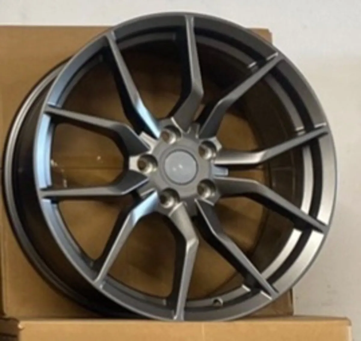 18” Ford Focus rs alloys grey Transit connect - Image 2