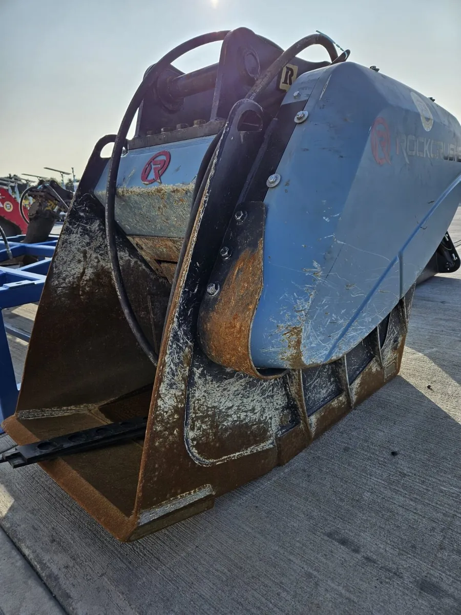 Crusher Buckets - Image 4