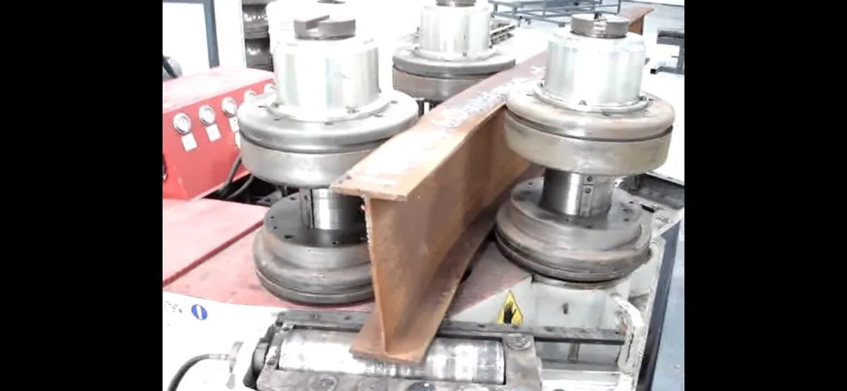 Akyapak APK 240 profile bending machine - Image 1