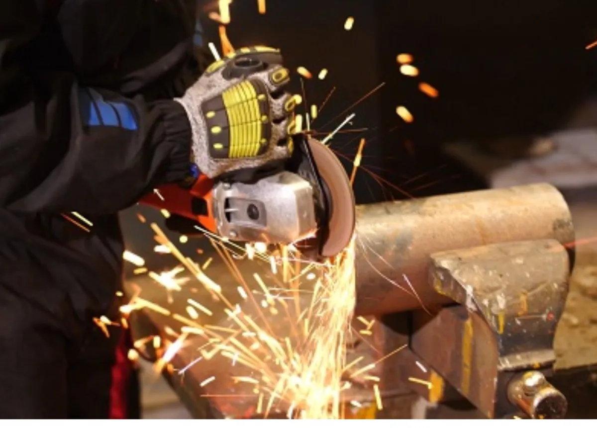 Manual Handling / Abrasive Wheels / 7 DAYS /EVE. - Image 2