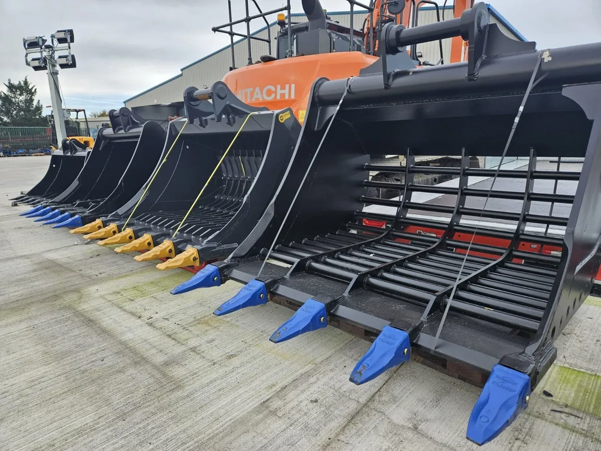 Riddle & Lawn buckets in stock - Image 2