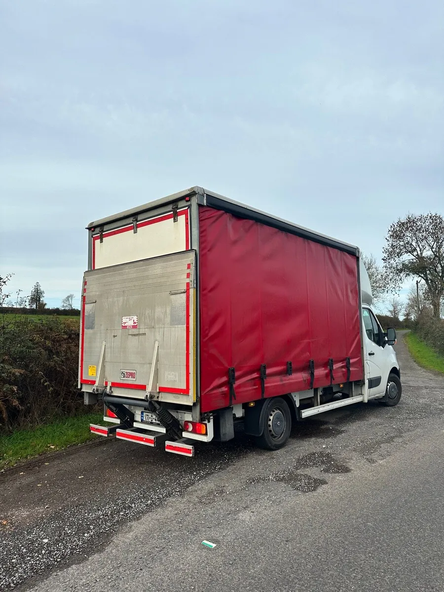 Large Van with Tail Lift– Transport & Moves (Cork) - Image 1