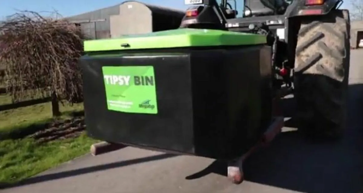 Meal Bin Tipsy Bin - ACRES Compatible - Image 4