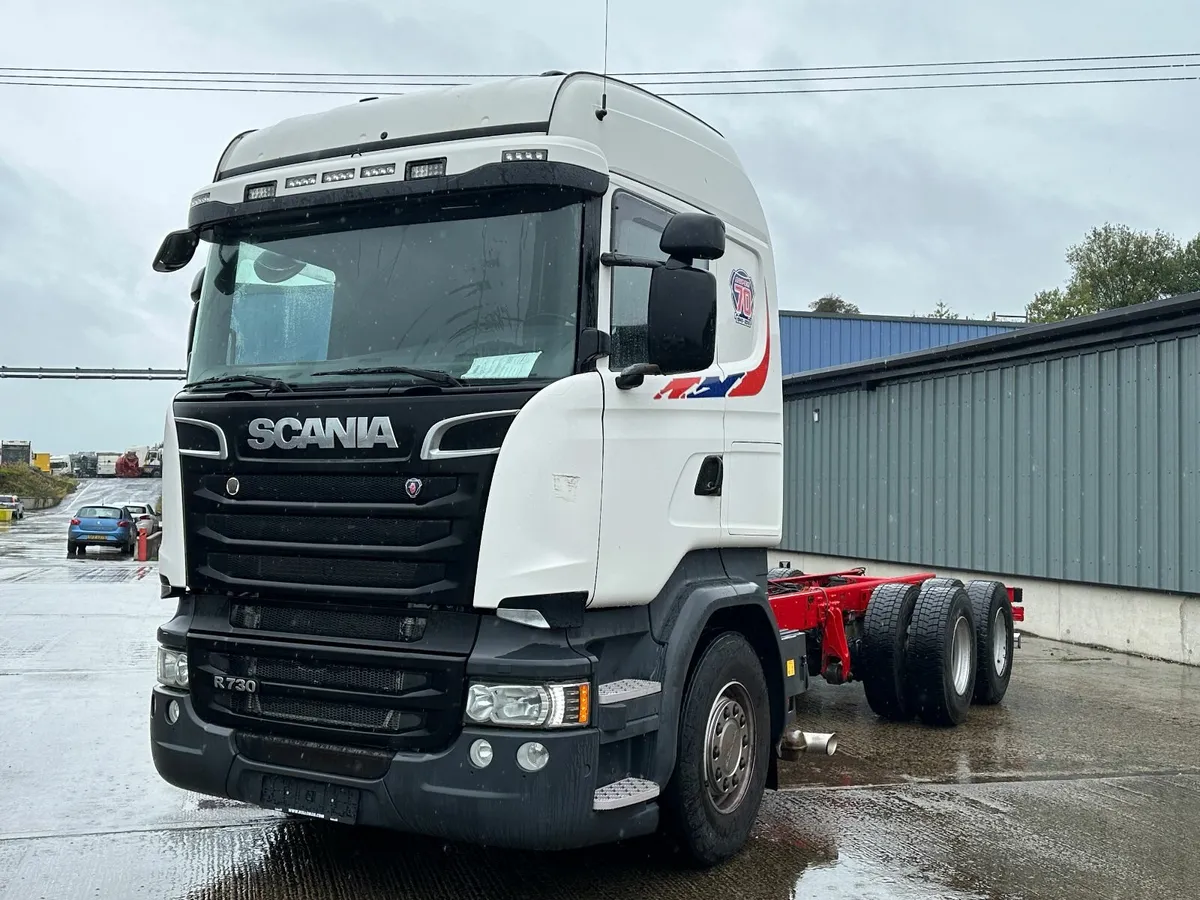 2015 R730 6x2 Ch & Cab. Ref No: 2408 - Image 4