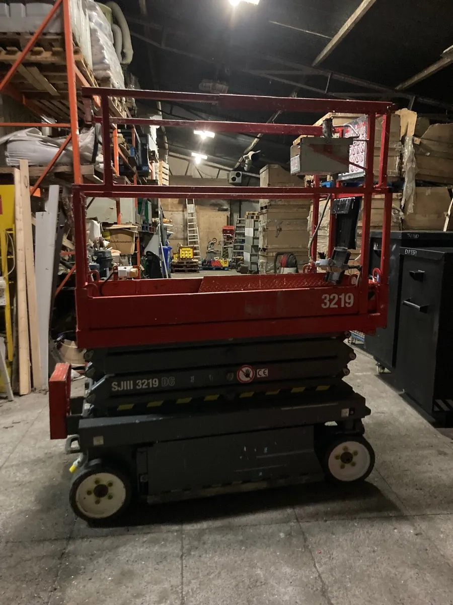 Skyjack 3219 Hoist for sale - Image 4