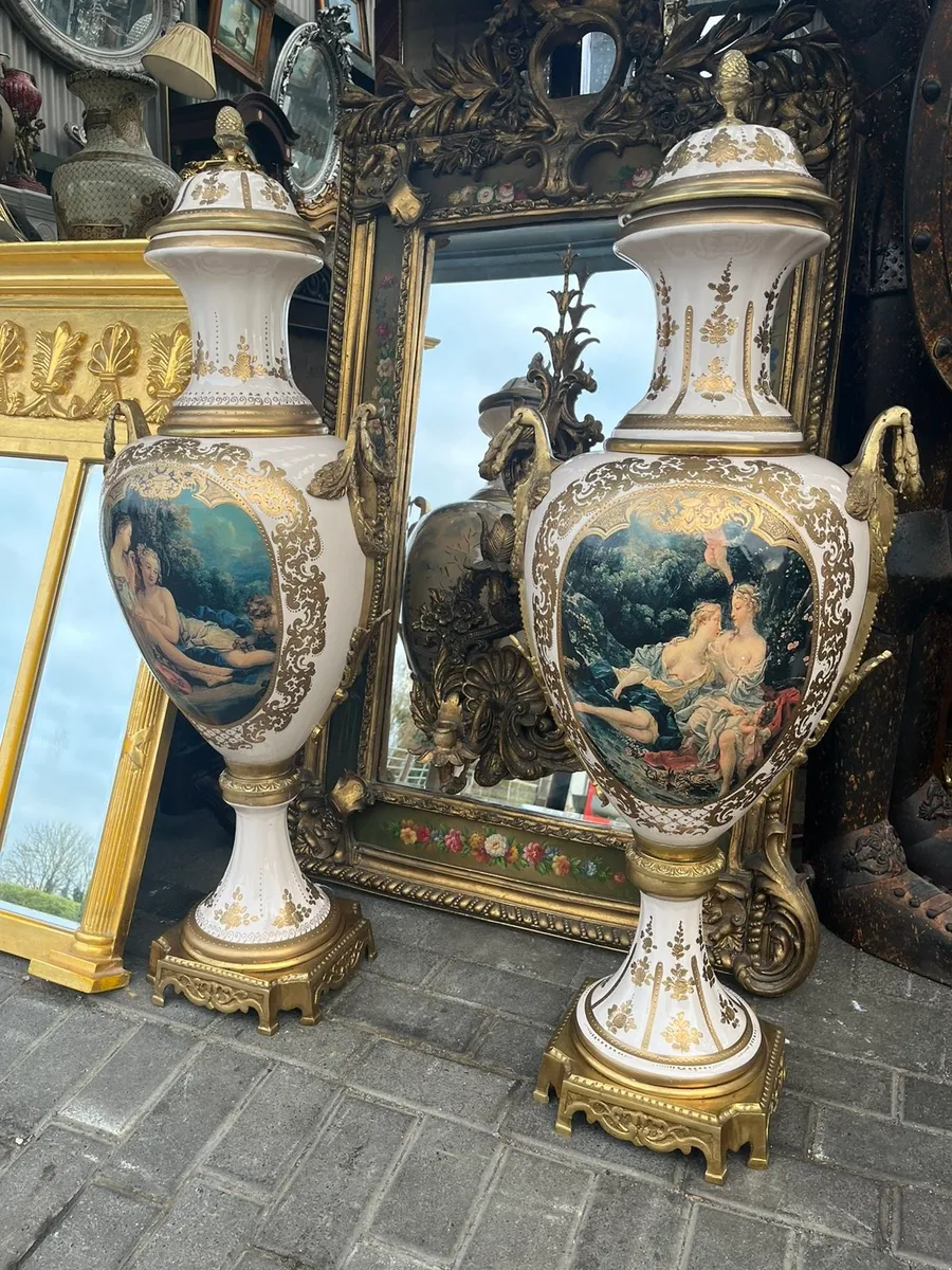 Terence Clifford Antiques  Sale - Image 3