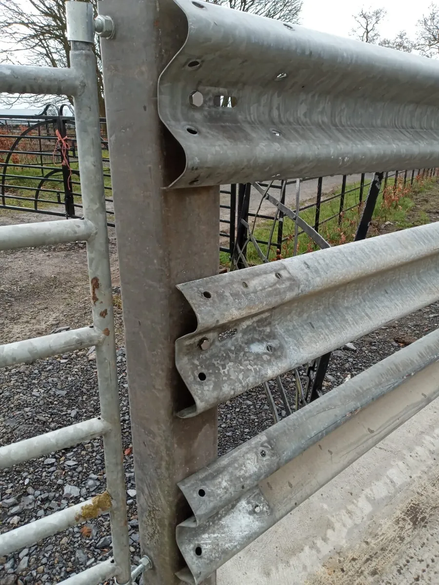 Crash barriers - Image 4