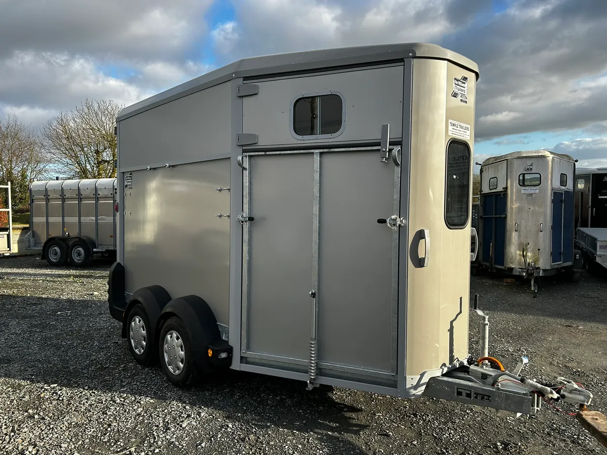 Ifor Williams HB511 New - Image 1