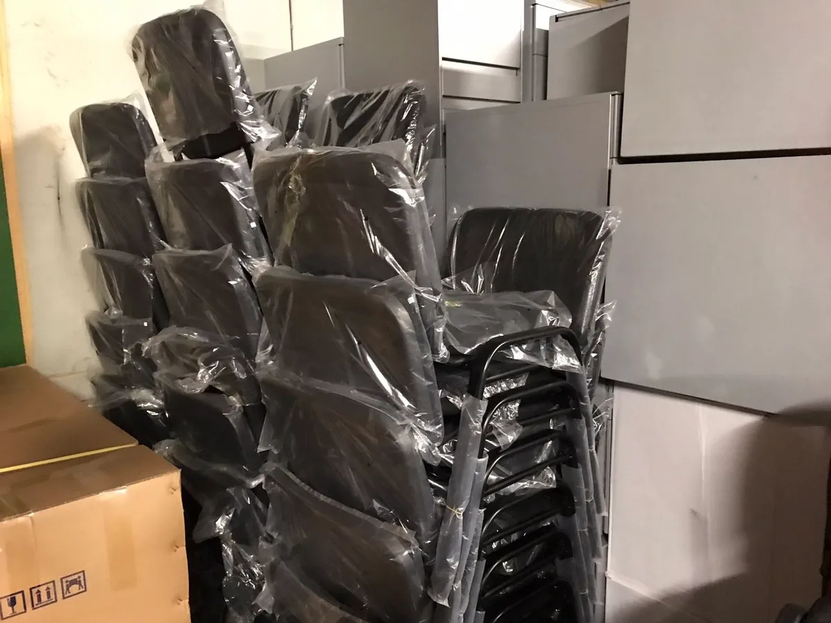 Meeting room chairs - Image 3