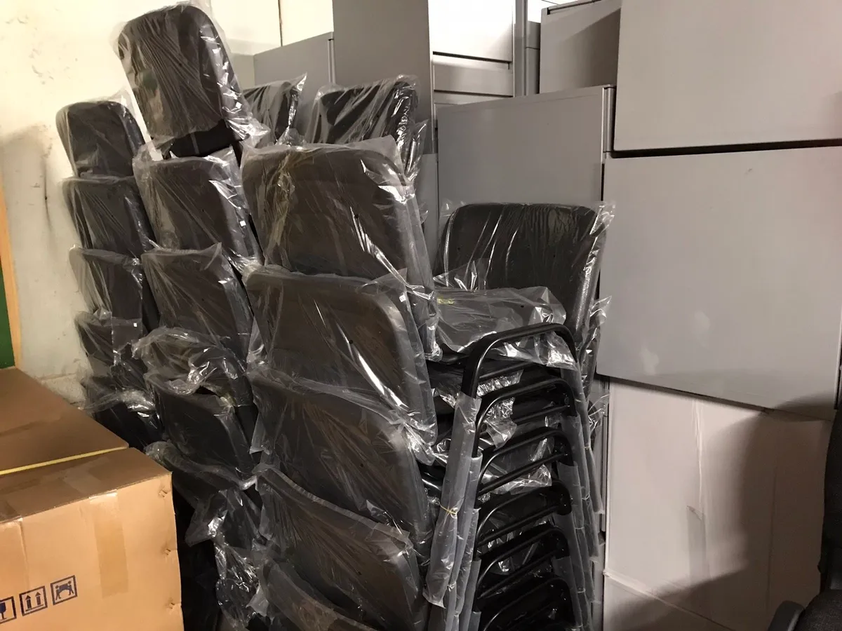 Meeting room chairs - Image 4