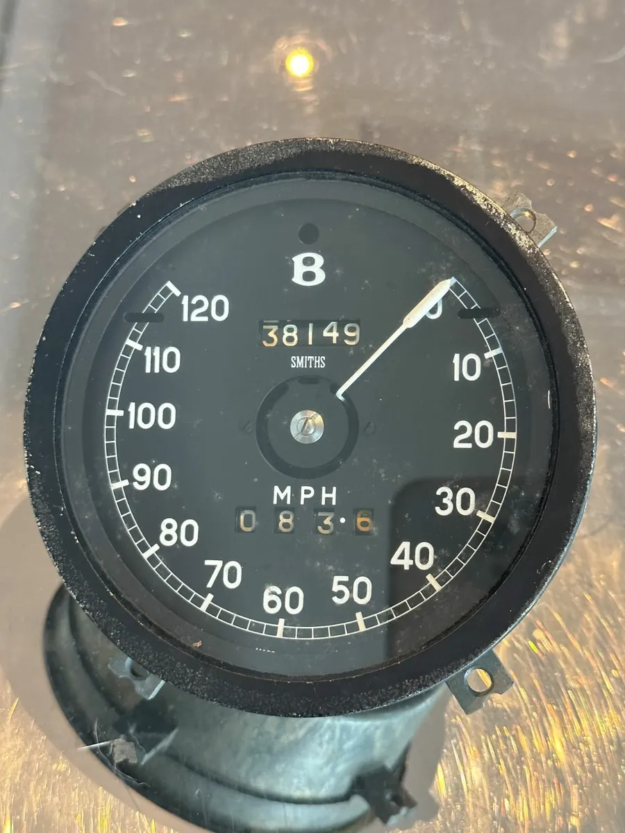 Bentley S1, RARE 120 MPH Speedometer - Image 1