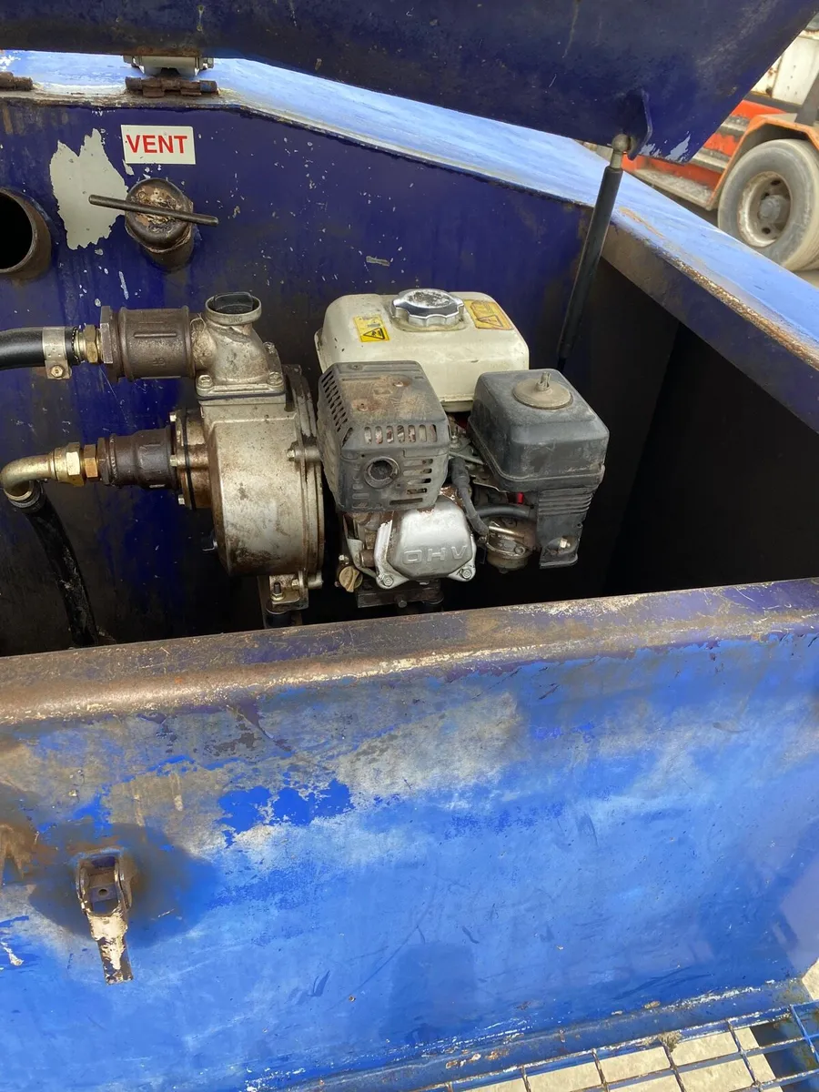 7000 litre bunded fuel bowser - Image 3