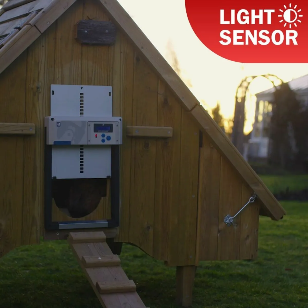 ChickenGuard Poultry House Door Opener - Image 3