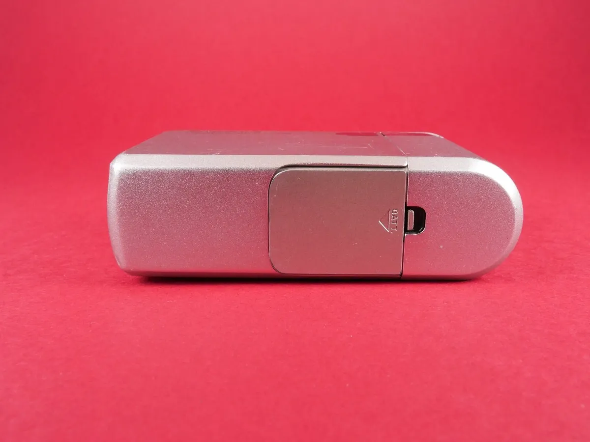 FUJIFILM TIARA ix-Z nexia 2000 MRC Point & Shoot - Image 4