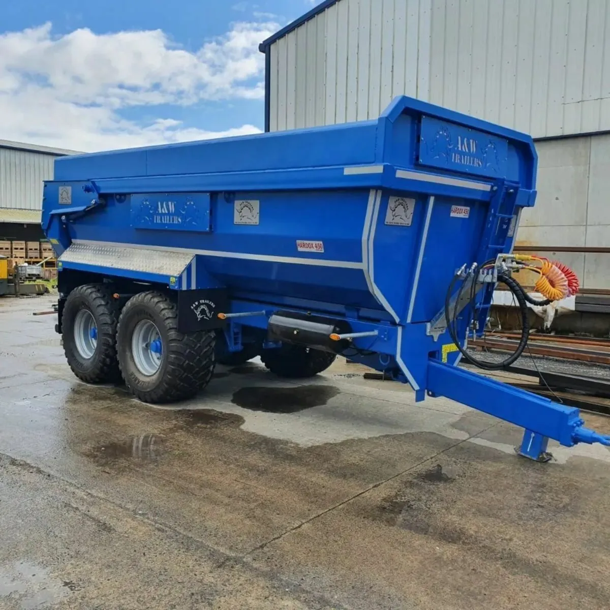 Trailers Low loader  Dump Bale silage grain - Image 1