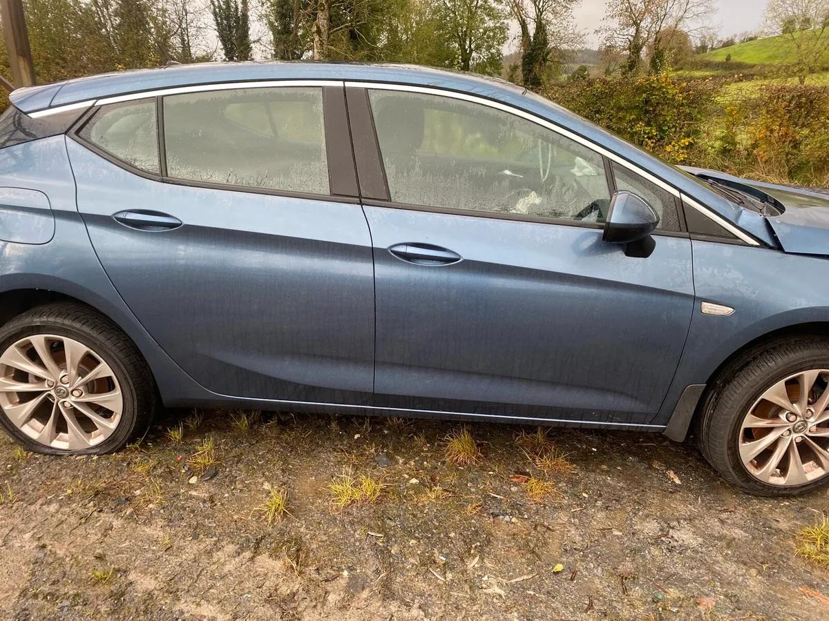 🟢 2016 Vauxhall Astra ⚠️BREAKING FOR PART⚠️ - Image 3