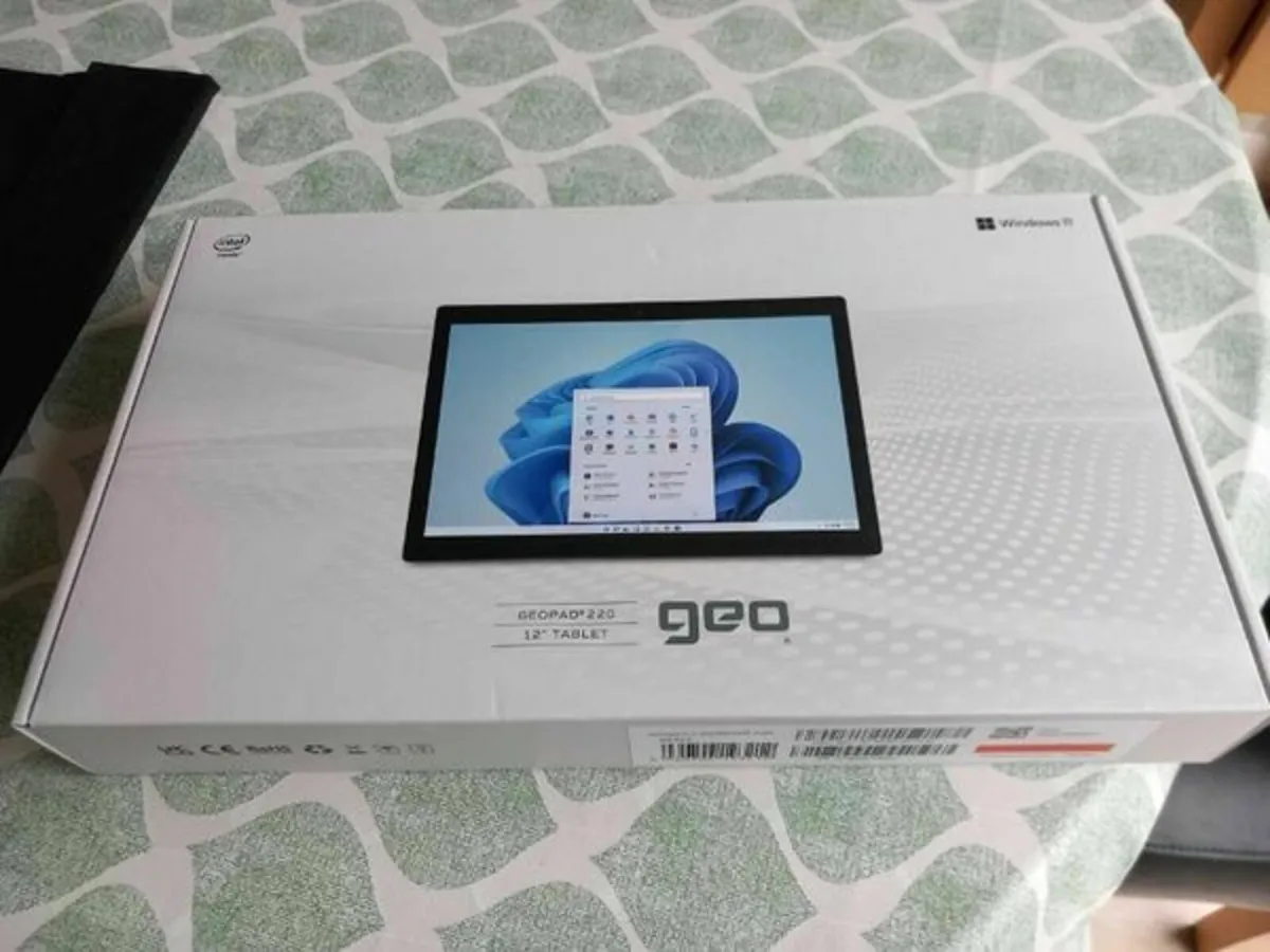 GeoPad 220 2-in-1 Tablet. Brand new - Image 2