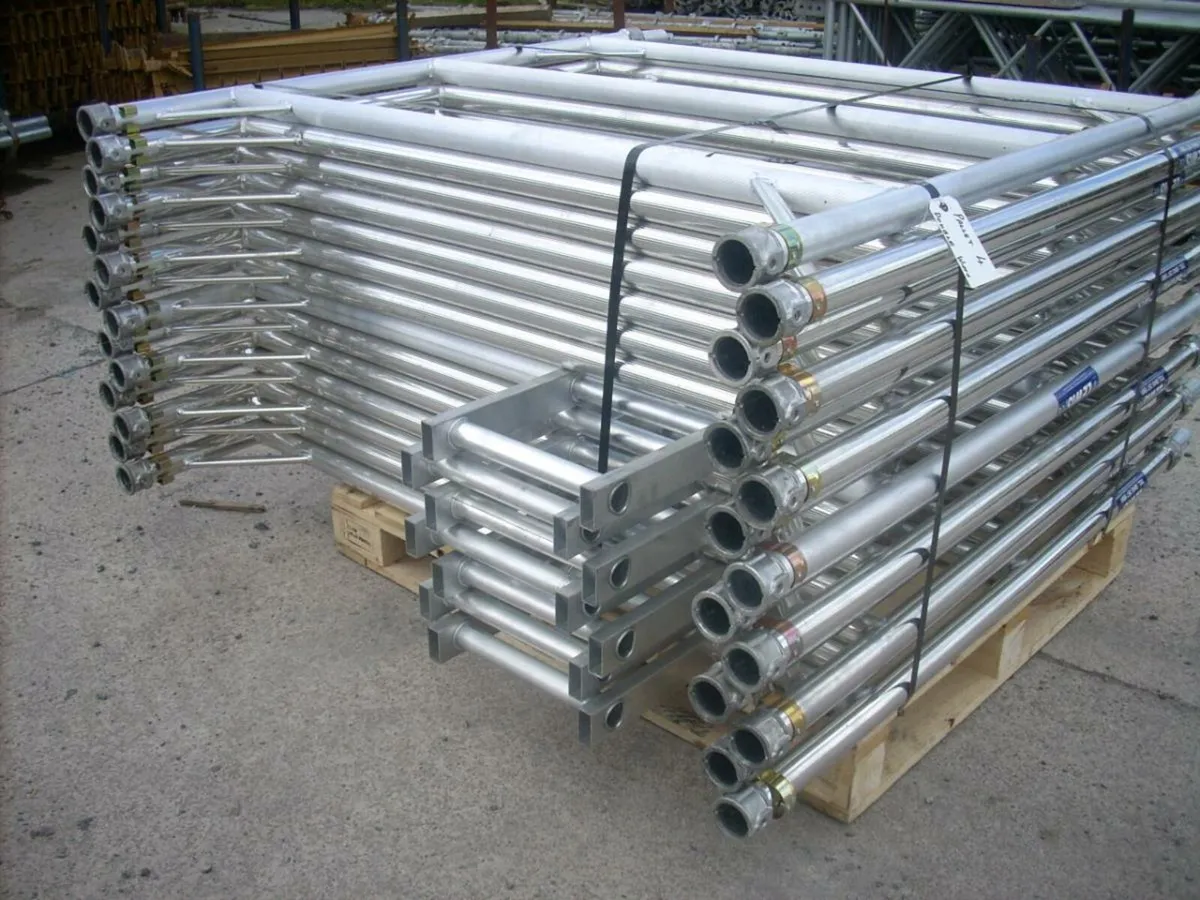 Aluminum Scaffolding Towers - Image 2