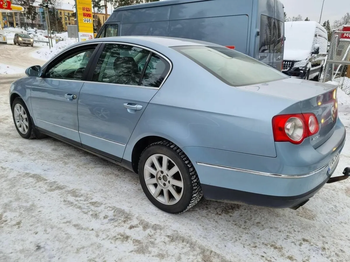 VW Passat - PARTS
