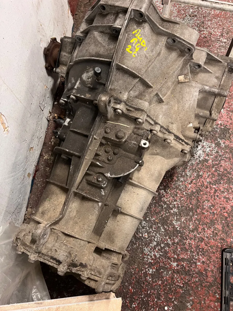 2012 Audi A4 Gearbox 2.0tdi - Image 1