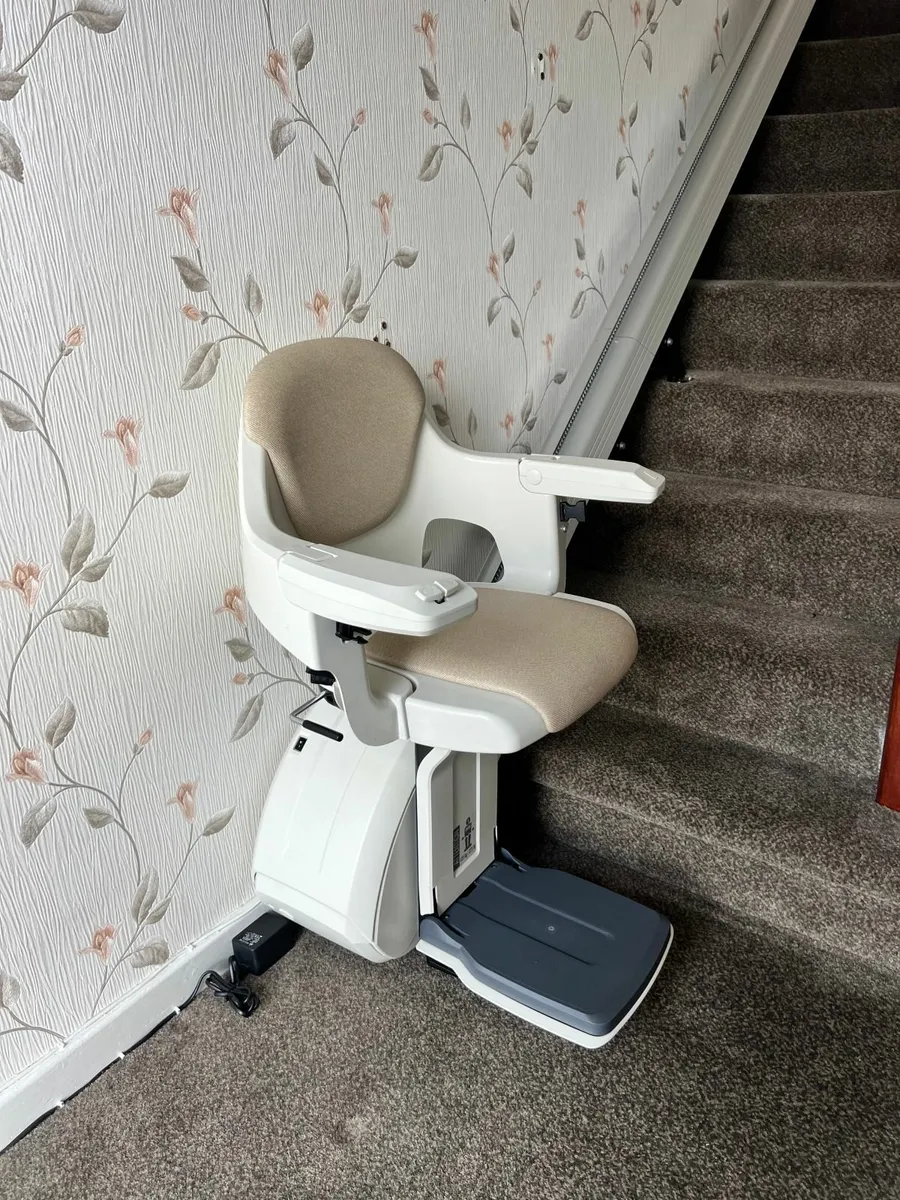 Stairlift Repairs & Installation Services 🛠️ - Image 1