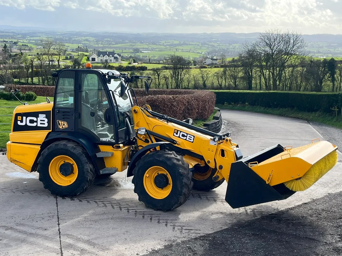 JCB TM 310S - Image 1