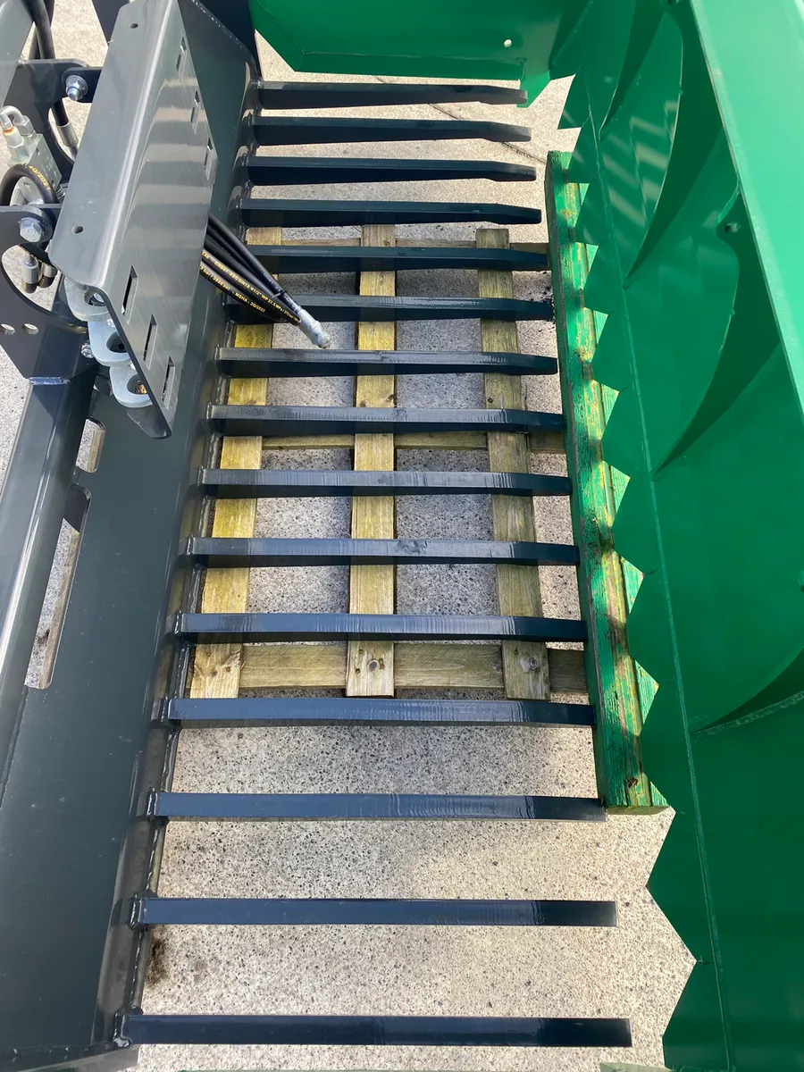 7ft ProDig Mega Bite - Image 4