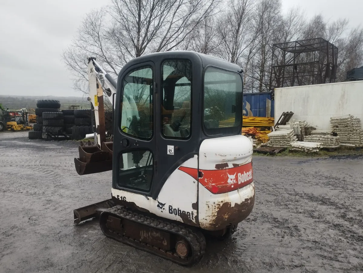 Bobcat 1.6 Ton Mini Digger - Image 2