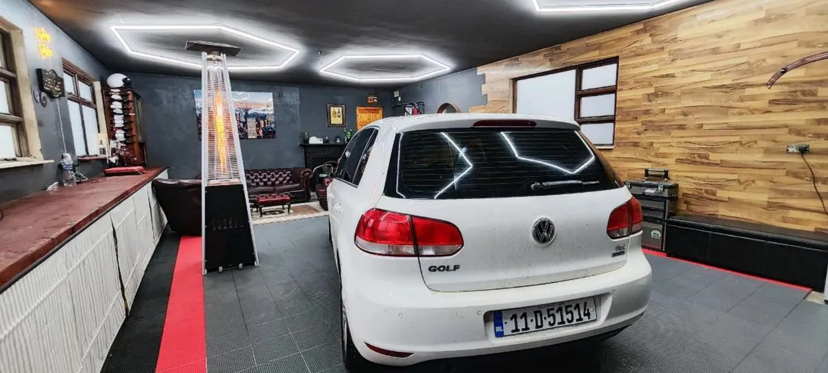 Car Window tinting commercial and residential - Image 1