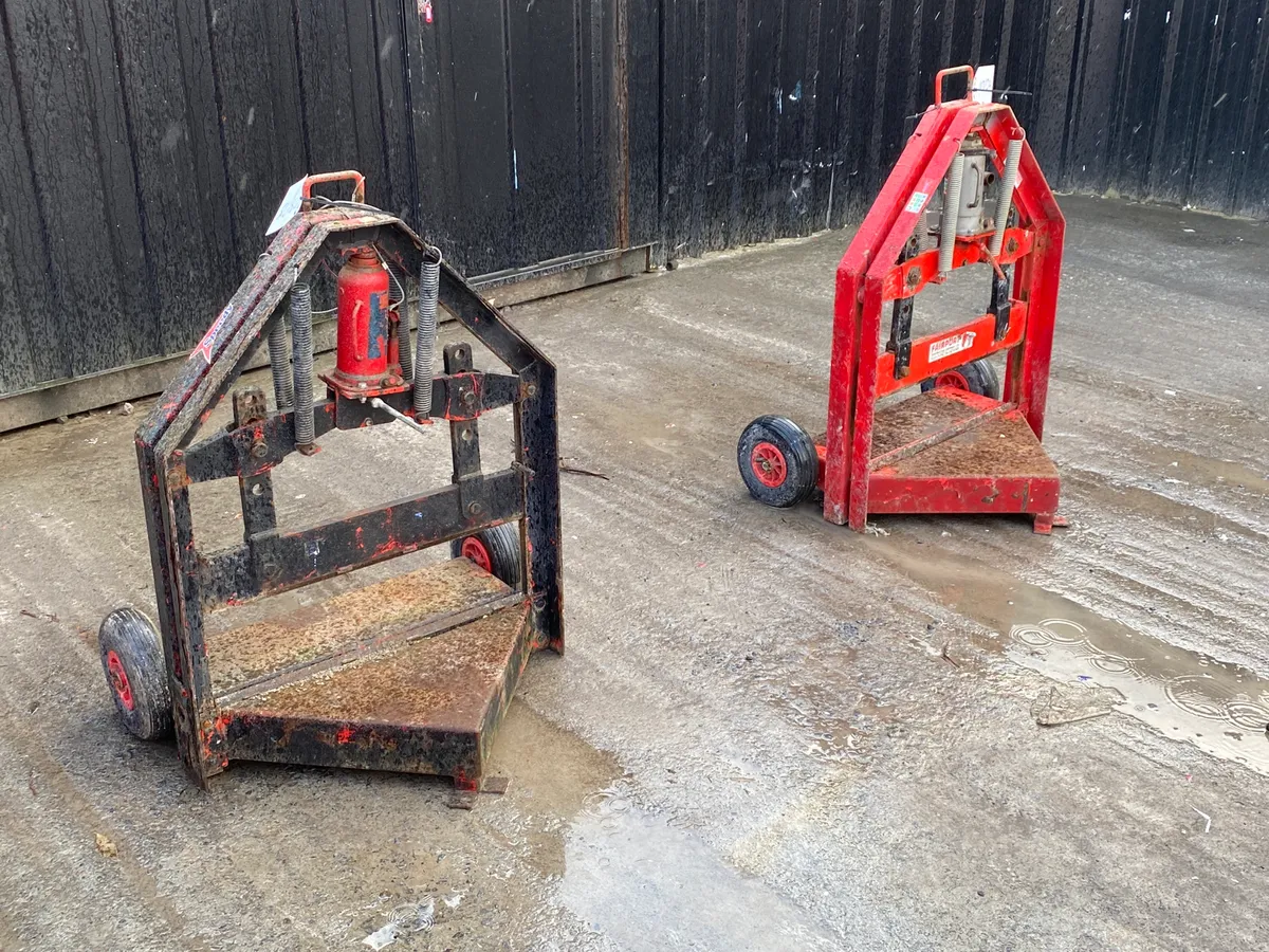 Fairport Block Cutters - Image 1