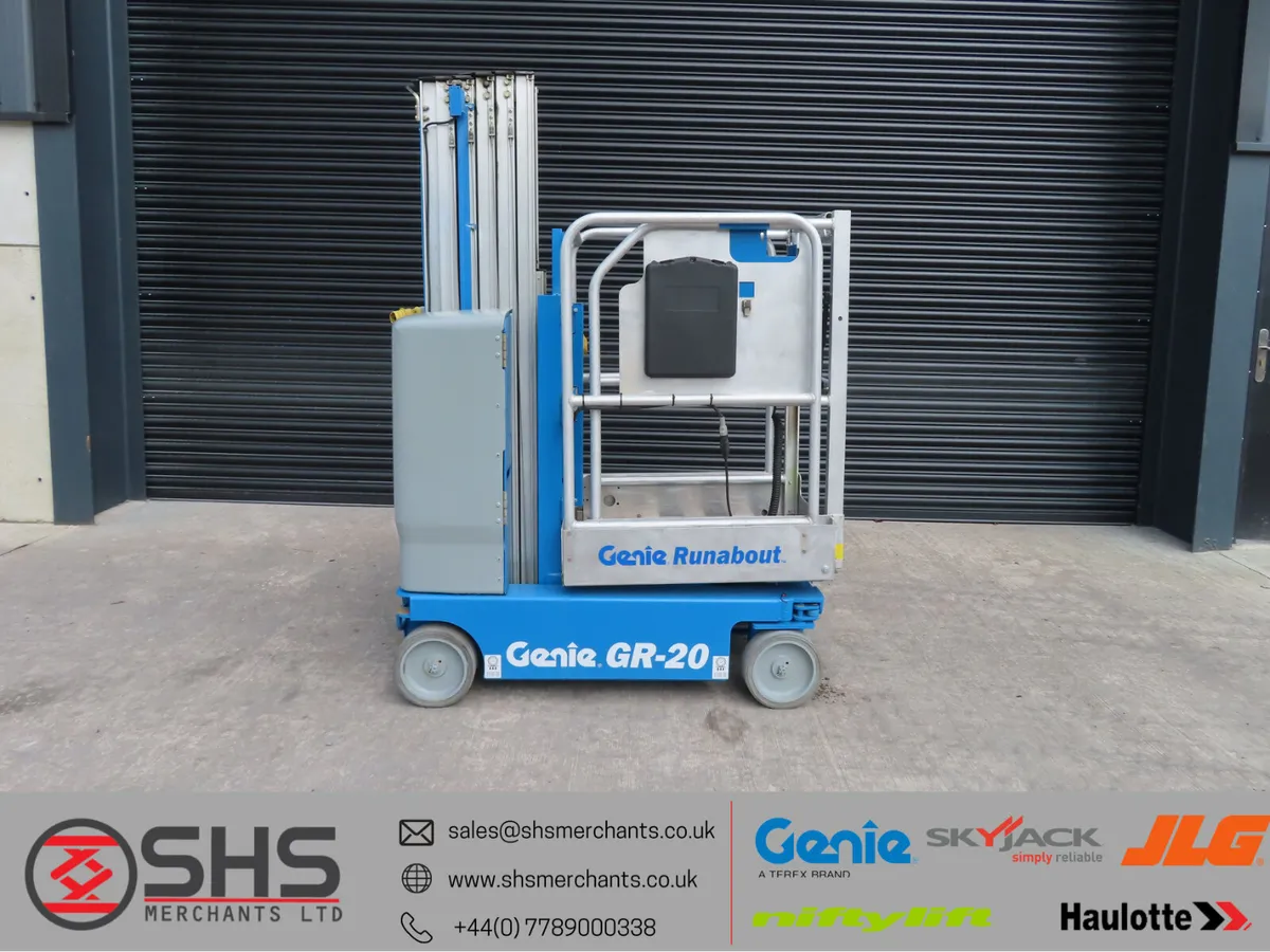 Genie GR20 Scissor Lift Access Platform SN 2719 - Image 1