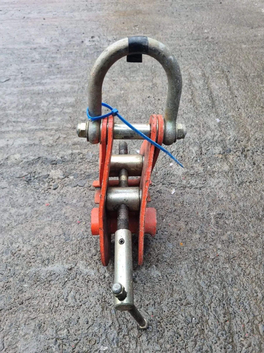 Large Selection of Beam Clamps and Girder Trolleys - Image 3