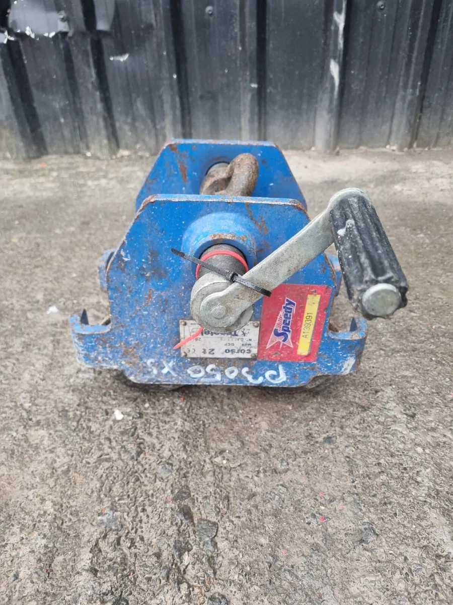 Large Selection of Beam Clamps and Girder Trolleys - Image 4