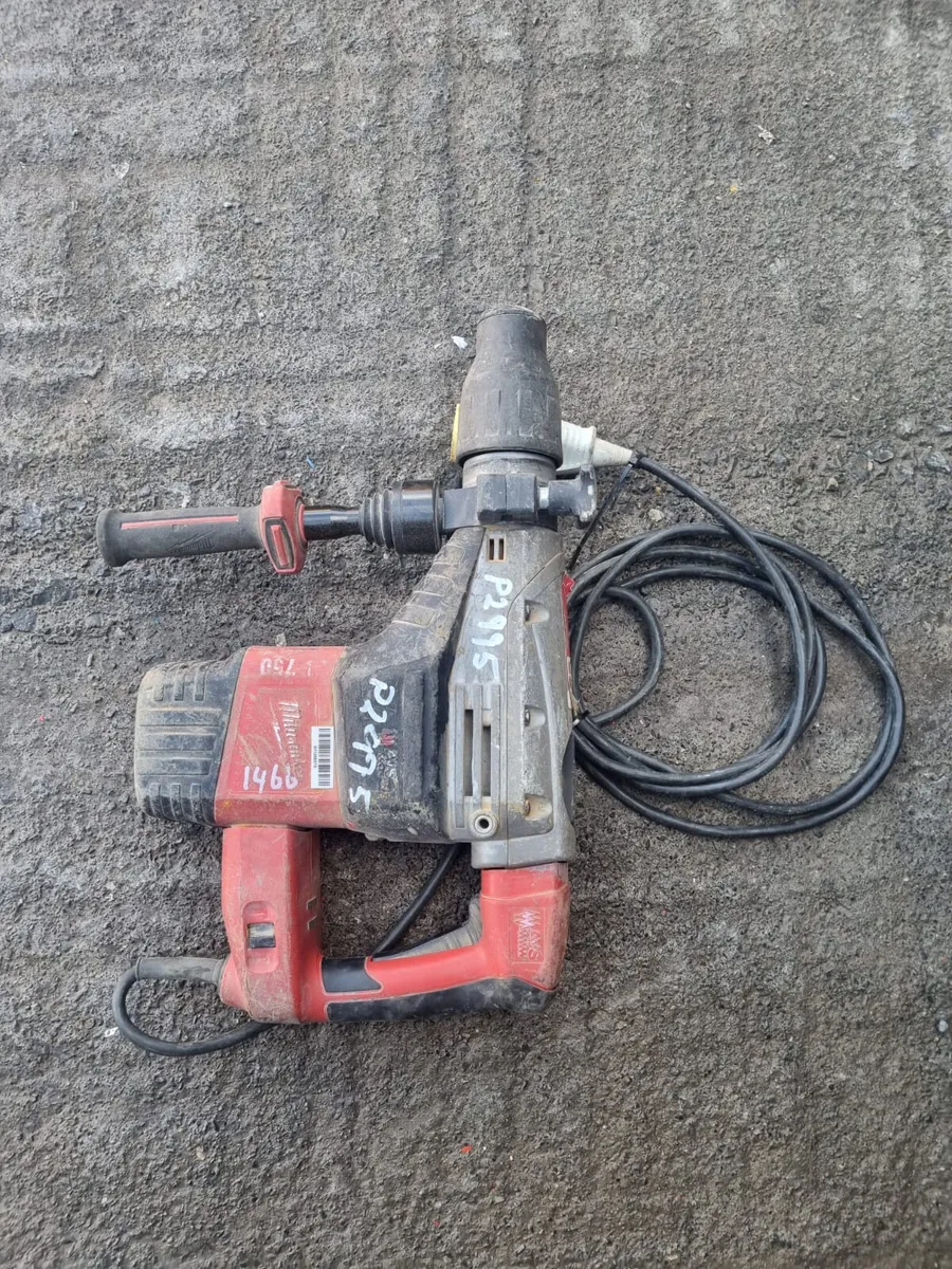 Milwaukee 110v Breaker - Image 2