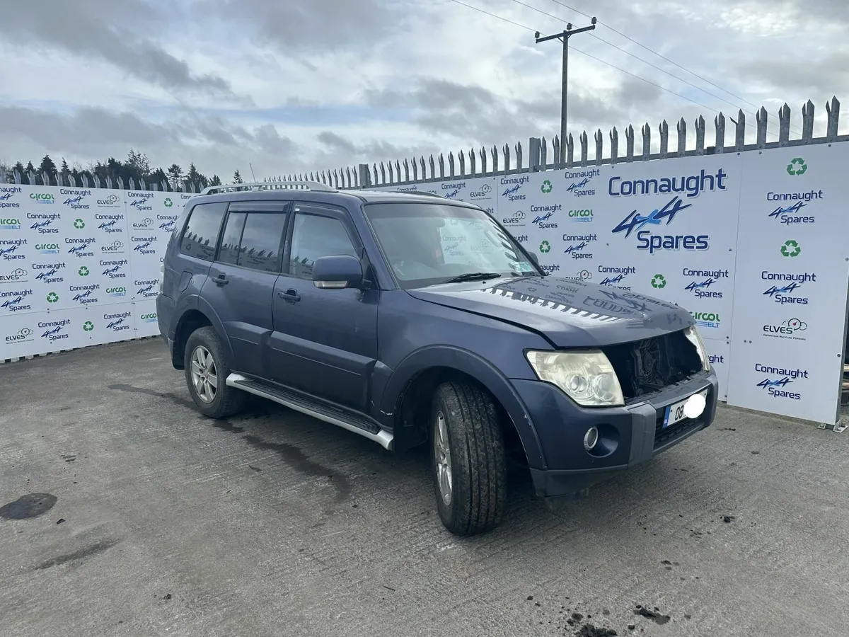 2008 PAJERO 3.2A JUST IN FOR BREAKING - Image 1