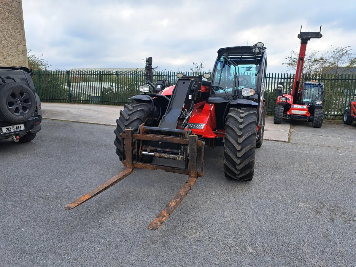 2020 Manitou MLT635 Telehandler - Image 3