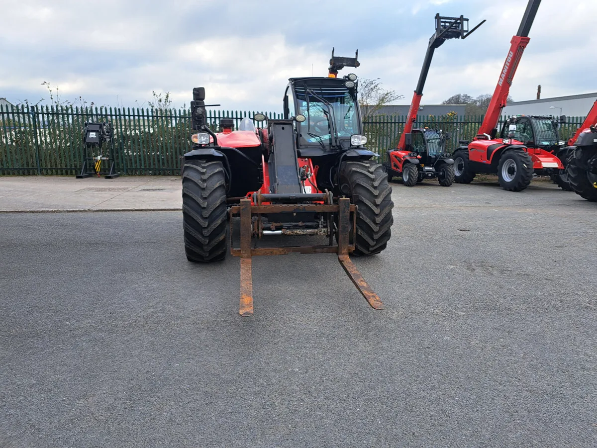 2020 Manitou MLT635 Telehandler - Image 4