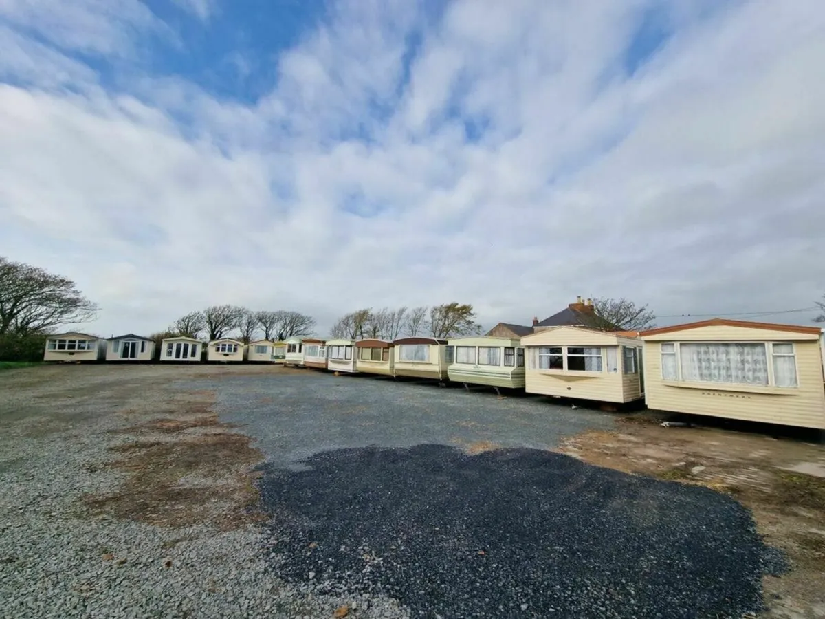 Huge Selection SALE NOW ON !! - Image 3