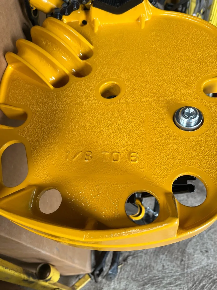 PIPE CHAIN VICE TRISTAND - Image 2