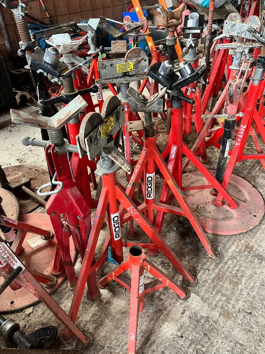 PIPE STANDS - Image 1